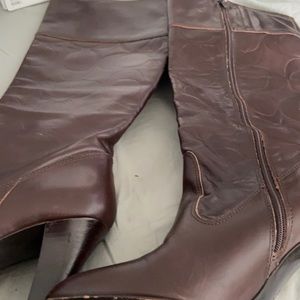 Coach boots brown